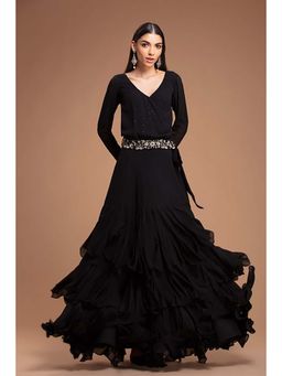 CHHAYA MEHROTRA - Niqhat Top with Skirt