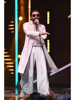 Nirmooha - M-Zee Bella In Our Grey Chantilly Shirt and Coat with Pants