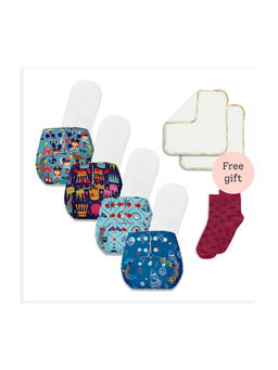 BASIC - Pack Of 4 Reusable Cloth Diapers With Free Pair Of Socks And Wipes For Baby 0-3 Yrs