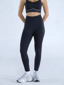 Black color option, Currently selected