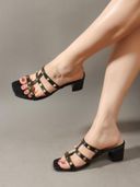 Black color option, Currently selected