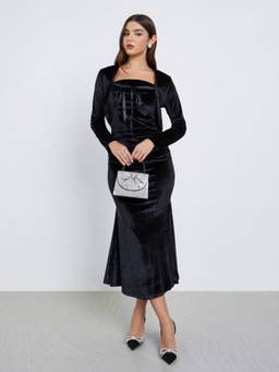 Styli - Women Black Solid Square Neck Sleeveless Flared Midi Dress with Jacket