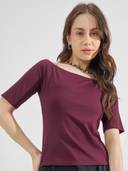 Maroon color option, Currently selected