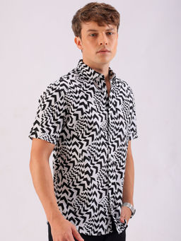 The Indian Garage Co - Men Psychedelic Cutaway Collar Casual Shirt Black