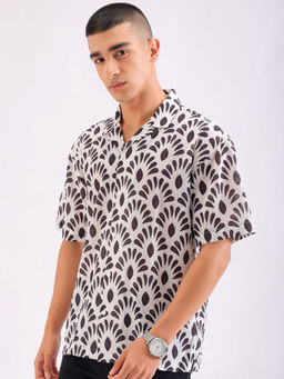 The Indian Garage Co - Men Printed Cuban Collar Resort Wear Shirt White