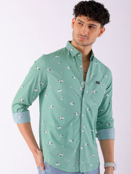 The Indian Garage Co - Men Printed Cutaway Collar Casual Shirt Green
