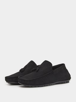 Styli - Men Black Faux Suede Tassle Driving Loafers