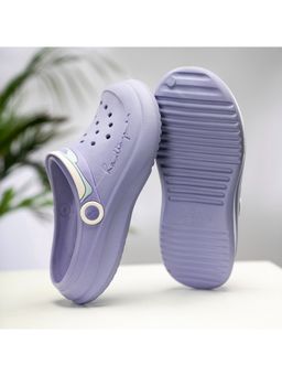 Red Tape - Women Textured Pastel Purple Clogs