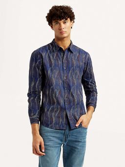 Levi's - Men Navy Blue Cotton Collar Neck Slim Fit Shirt