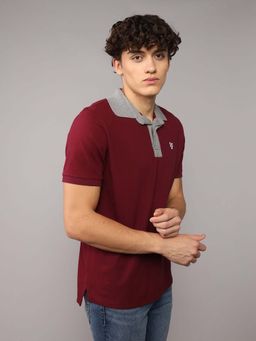 American Eagle - Men Maroon Cotton Blend Collar Neck Regular Fit Polo T-shirt