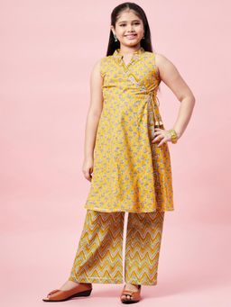Stylo Bug - Girls Hand Block Printed Ethnic Wear Kurti & Palazzo Yellow (Set of 2)