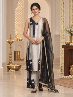 Ahalyaa - Off White Silk Printed Kurta and Palazzo with Dupatta