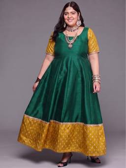 A plus by Ahalyaa - Green Women's Traditional wear Ethnic Dress