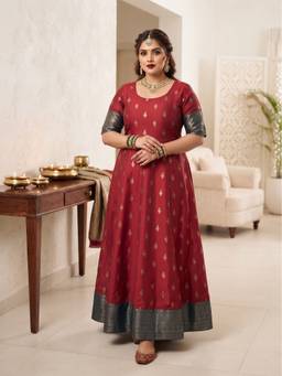A plus by Ahalyaa - Women Maroon Printed Ethnic Dress