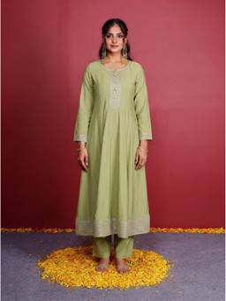 ARAMYA - Green Chanderi Anarkali Kurta And Pant