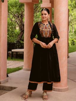 ARAMYA - Black Chanderi Flared Kurta And Pant