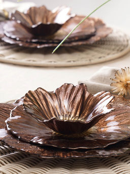 Pure Home + Living - Bronze Gold Flower Shaped Small Bowls (Pack of 2)
