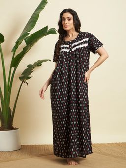 SEPHANI - Black Cotton Printed Nightdress