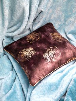 StudioHMK - Maroon Foil Printed Square Cushion Cover (16x16 inches)