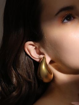 Sohi - Women The Gold Chunky Teardrop Earrings