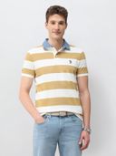 Yellow color option, Currently selected