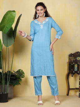 MEENA BAZAAR - Embroidered Cotton Blend Kurta with Pant