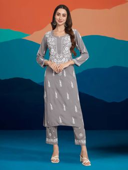 PARAMOUNT CHIKAN - Grey Hand Embroidered Chikankari Kurta with Pant