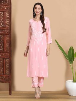 PARAMOUNT CHIKAN - Peach Hand Embroidered Chikankari Kurta with Pant