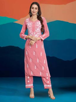 PARAMOUNT CHIKAN - Peach Hand Embroidered Chikankari Kurta with Pant