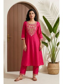 Aurelia - Women’s Fuchsia Zari Embroidered Flared Kurta