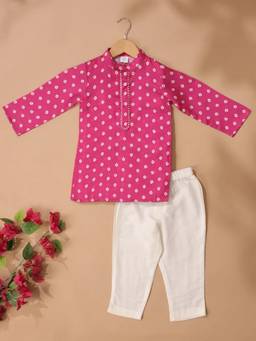 CASA NINOS - Neon Pink Bandhani Print Boys Kurta With Pyjama