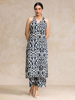 Varanga - Blue Ikat Printed V Neck Sleeveless Straight Kurta with Printed Palazzo (Set of 2)