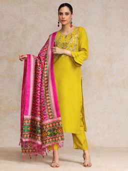 Varanga - Green Gota Yoke Embroidery Straight Kurta with Pant and Printed Dupatta (Set of 3)