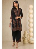 Black color option, Sold out, Currently selected