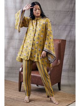 Soup by Sougat Paul - Sarouk Embroidered Co-ord (Set of 2)