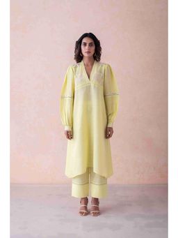 LABEL NAARITI - Anya Floral Embroidery Lace Detailing Linen Kurta with Salwar