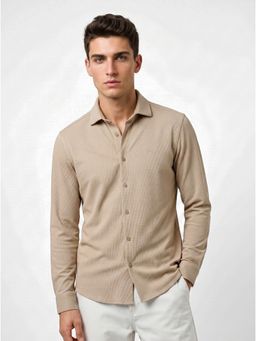 Nobero - Men Beige Textured Popcorn Shirt