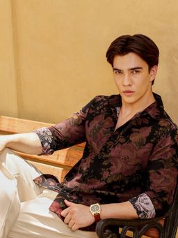 CAHOOT - Men Black Floral Print Full Sleeves Slim Fit Casual Shirt