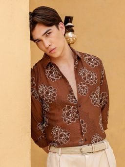 CAHOOT - Men Dark Brown Floral Print Full Sleeves Regular Fit Casual Shirt