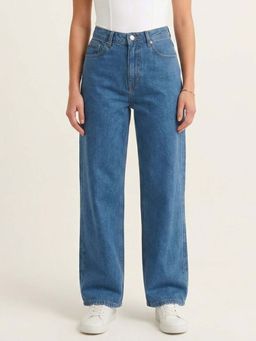 COSMIC TRIO - Hight Rise Straight Fit Light Blue Jeans