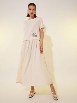 Styli - Women Embroidered Detail Round Neck Co-Ords