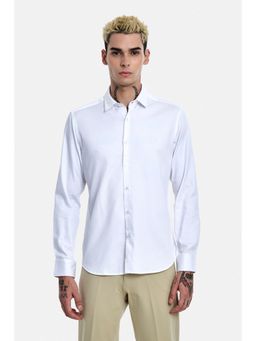 Snitch - White Solid Full Sleeves Slim Formal Shirt for Men