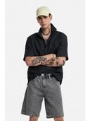 Black color option, Currently selected
