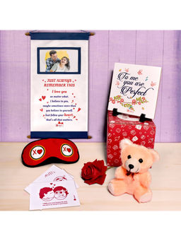 Indigifts - Wall Hanging Valentines Day Gift for Boyfriend, Valentine Gifts, Love Gift