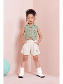 Lagorii - Green Embroidered Sleeveless Top And Shorts