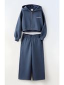 Blue color option, Currently selected
