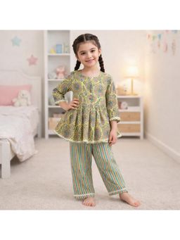 The Magic Wand - Three Fourth Sleeves Ric Rac Laced Printed Top And Pant-Multi Color
