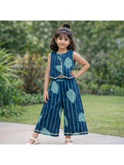 The Magic Wand - Sleeveless Leaf Printed Waistcoat Top And Pant - Teal Blue