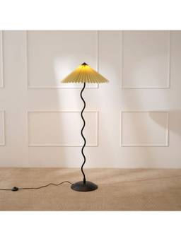 Fig Living - White Wavy Floor Lamp