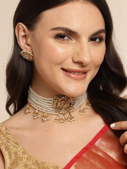 Gahan - Golden Kundan Layer Choker Necklace with Earrings